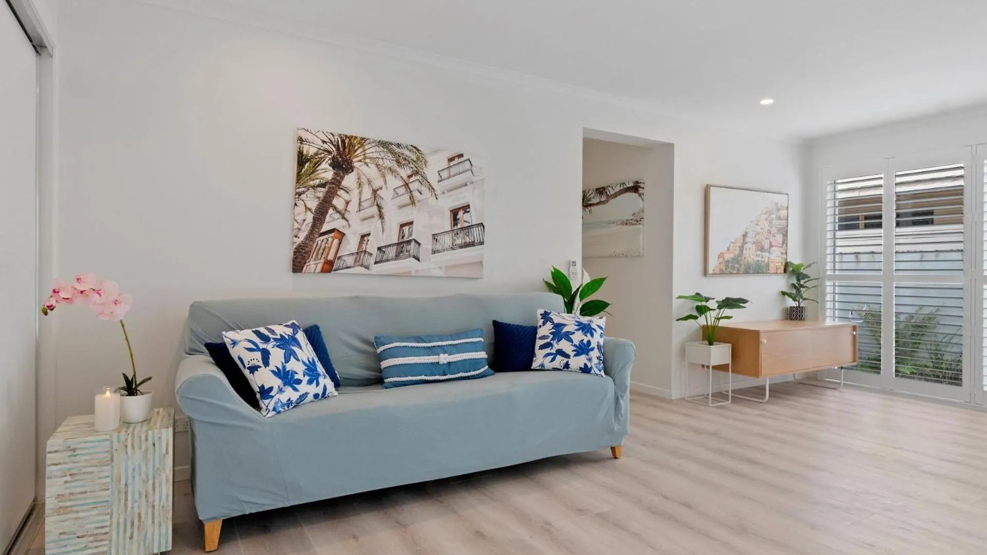 Waterfront Oasis: Luxe 5BR with Pool and Pontoon Villa Mooloolaba 0*,
